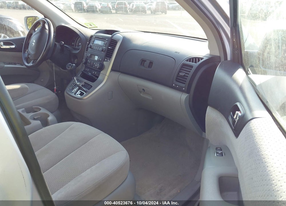 2007 HYUNDAI ENTOURAGE GLS/LIMITED/SE VIN: KNDMC233976013556