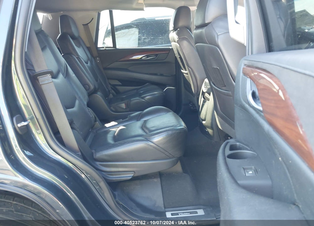 2019 CADILLAC ESCALADE VIN: 1GYS3BKJ6KR213433