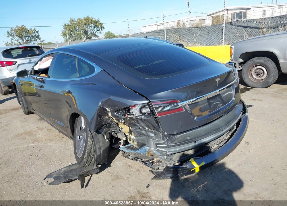 2019 TESLA MODEL S 100D/75D/LONG RANGE/STANDARD RANGE VIN: 5YJSA1E28KF335033