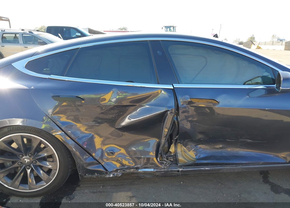 2019 TESLA MODEL S 100D/75D/LONG RANGE/STANDARD RANGE VIN: 5YJSA1E28KF335033