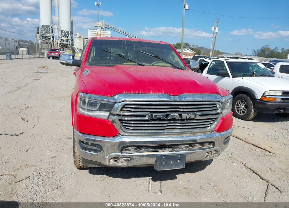 2019 RAM 1500 LAIE  4X4 6'4 BOX VIN: 1C6SRFDT8KN668731