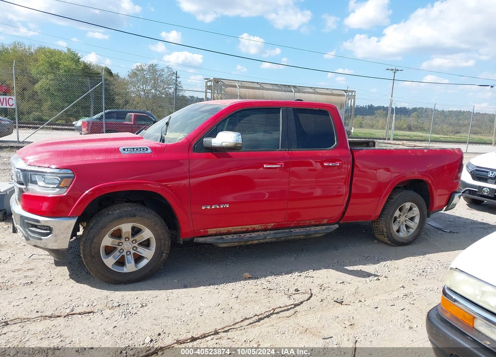 2019 RAM 1500 LAIE  4X4 6'4 BOX VIN: 1C6SRFDT8KN668731