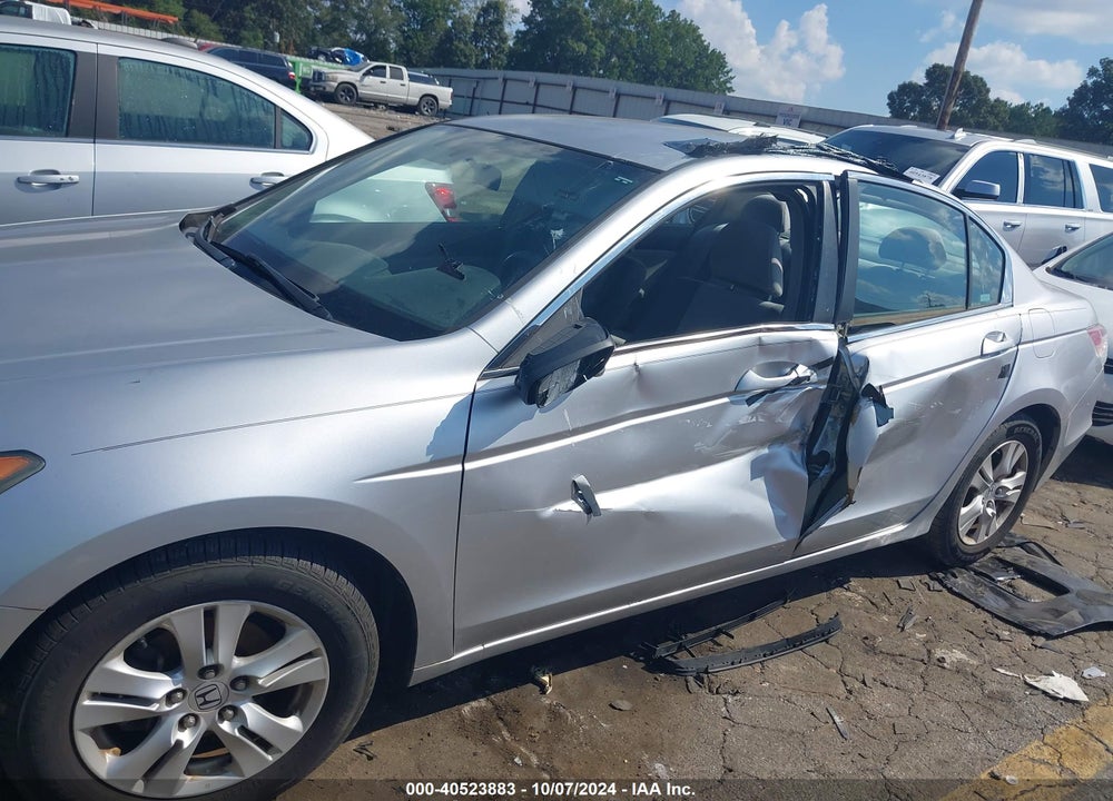 2008 HONDA ACCORD 2.4 LX-P VIN: 1HGCP26418A065302