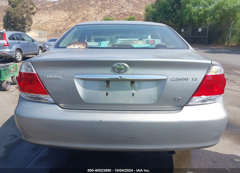 2005 TOYOTA CAMRY LE V6 VIN: 4T1BF32K55U610897