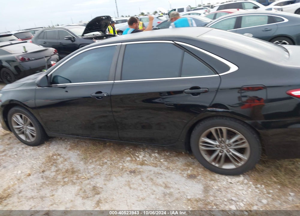 2015 TOYOTA CAMRY SE VIN: 4T1BF1FK5FU001356