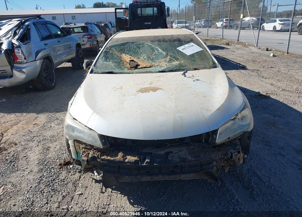 2017 TOYOTA CAMRY SE VIN: 4T1BF1FK3HU324212