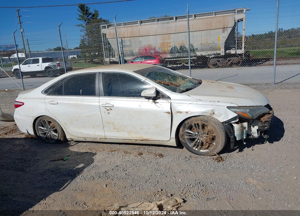 2017 TOYOTA CAMRY SE VIN: 4T1BF1FK3HU324212