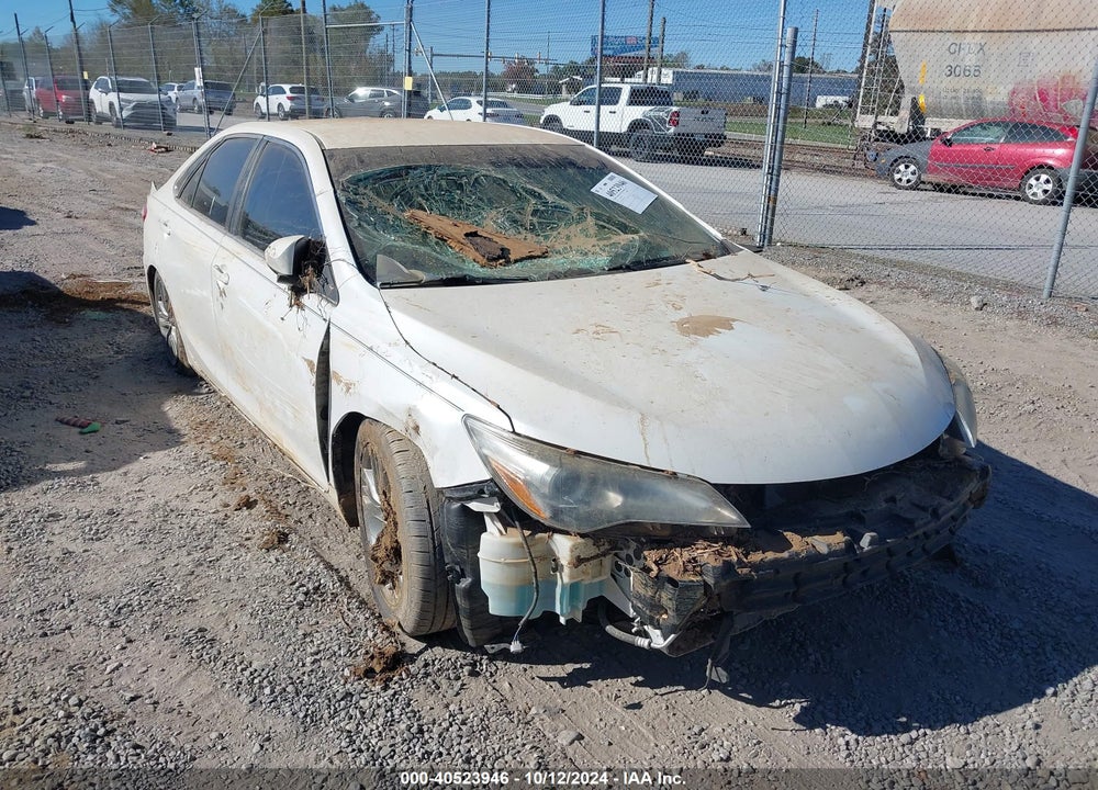 2017 TOYOTA CAMRY SE VIN: 4T1BF1FK3HU324212