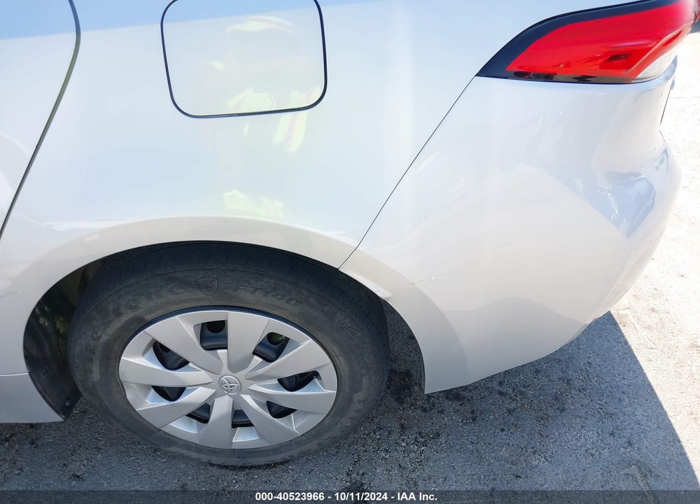2022 TOYOTA COROLLA VIN: 5YFDPMAE7NP385469