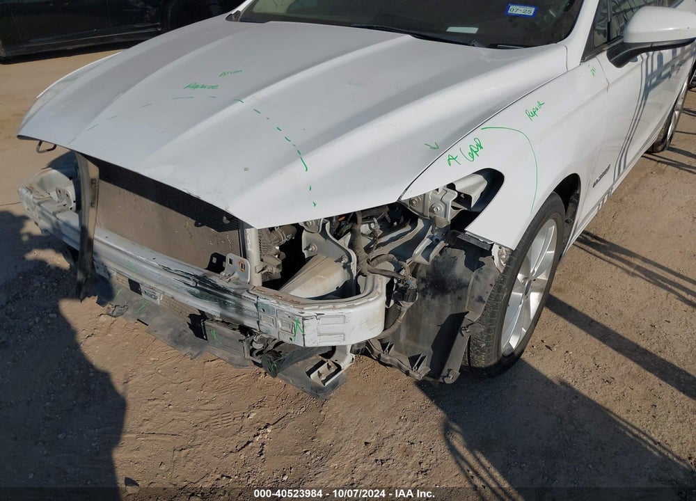 2019 FORD FUSION HYBRID SE VIN: 3FA6P0LU4KR143837