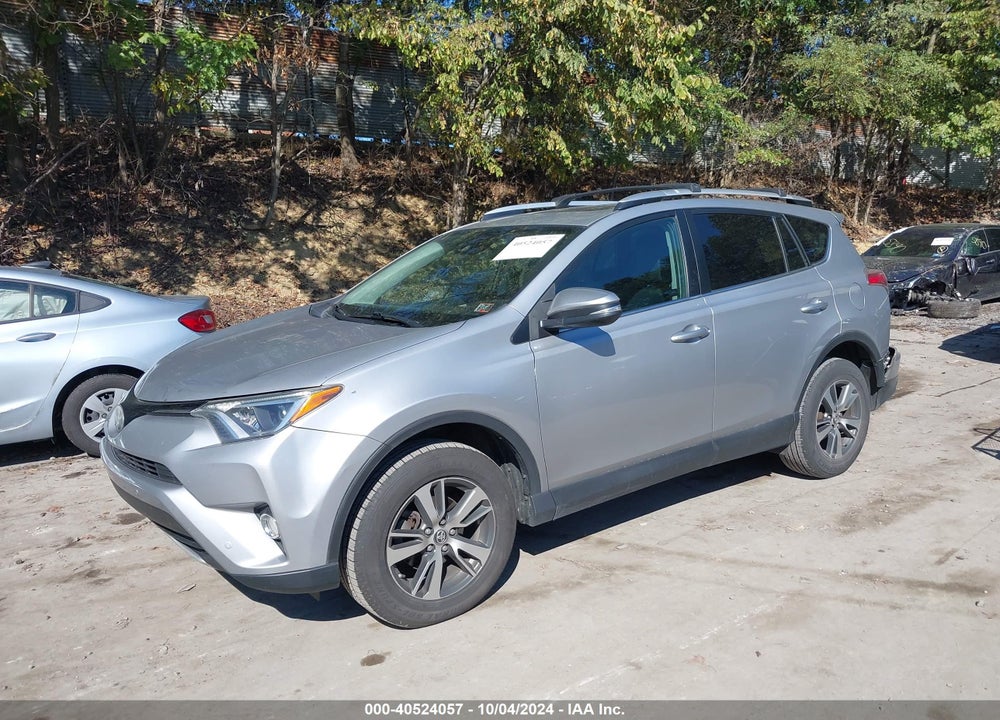 2016 TOYOTA RAV4 XLE VIN: 2T3RFREV6GW439241