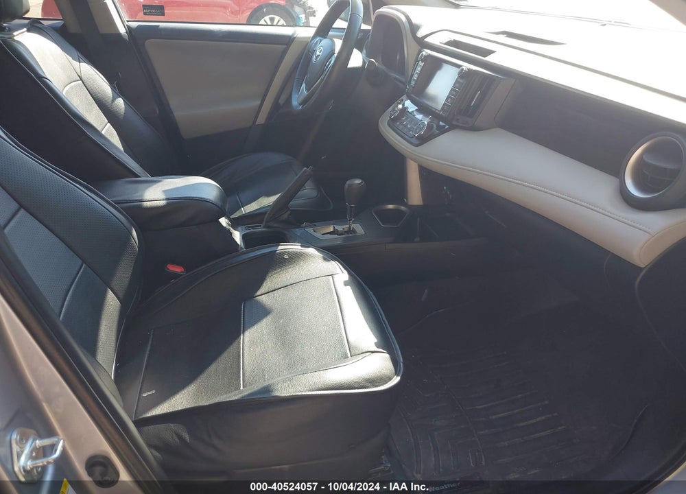 2016 TOYOTA RAV4 XLE VIN: 2T3RFREV6GW439241