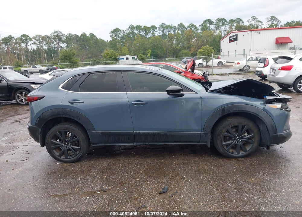 2022 MAZDA CX-30 CARBON EDITION VIN: 3MVDMBCL1NM401941