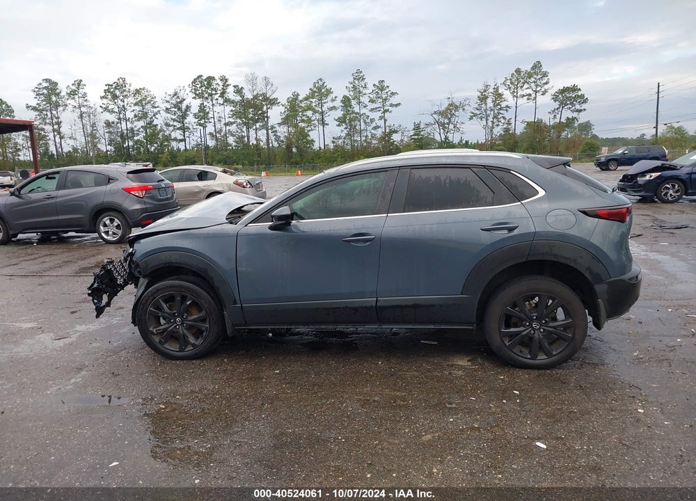 2022 MAZDA CX-30 CARBON EDITION VIN: 3MVDMBCL1NM401941