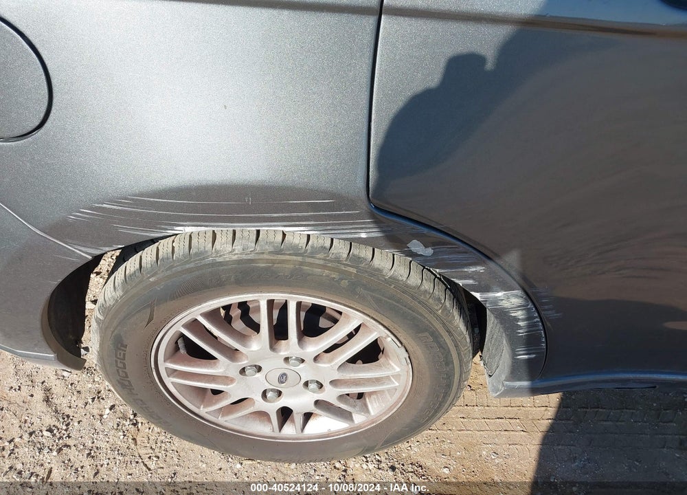 2010 FORD FOCUS SE VIN: 1FAHP3FN9AW188279
