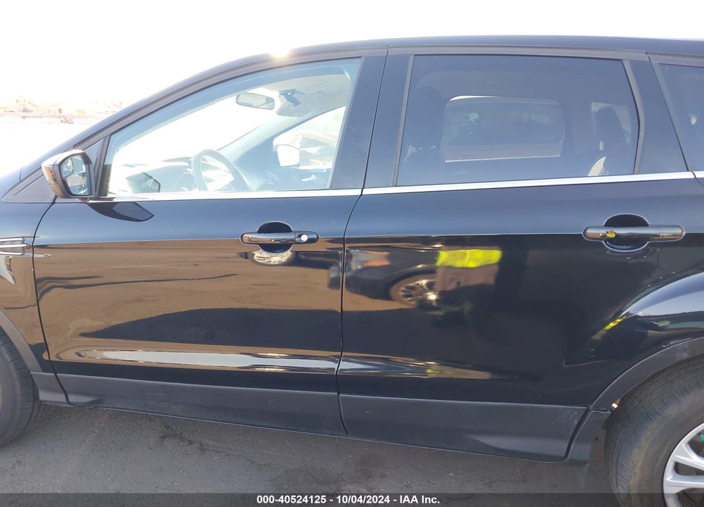 2017 FORD ESCAPE SE VIN: 1FMCU0GD5HUA94788