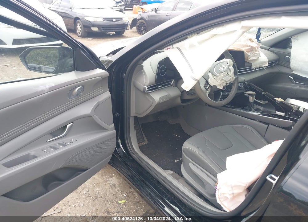 2023 HYUNDAI ELANTRA SEL VIN: KMHLS4AG1PU631624