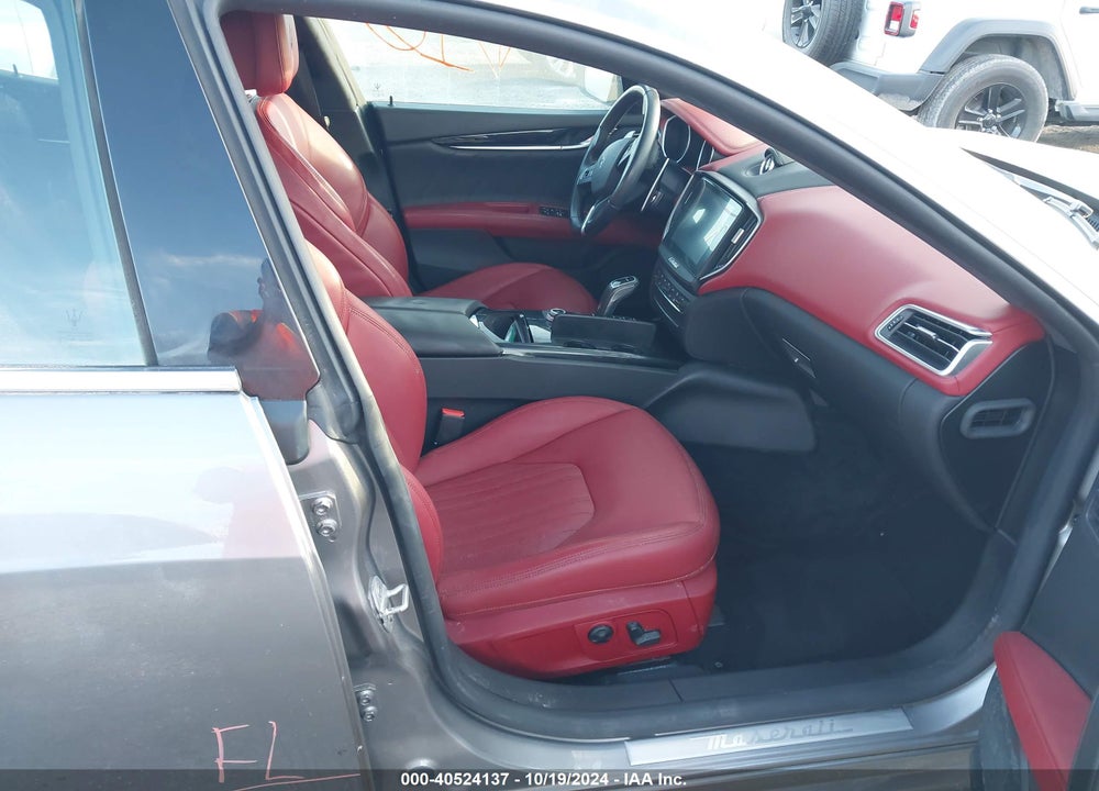 2019 MASERATI GHIBLI S Q4 VIN: ZAM57YTA4K1329569