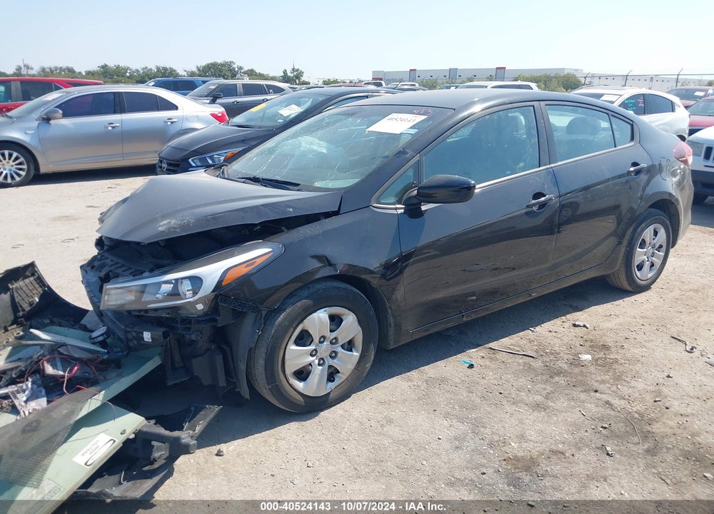 2018 KIA FORTE LX VIN: 3KPFL4A73JE264018