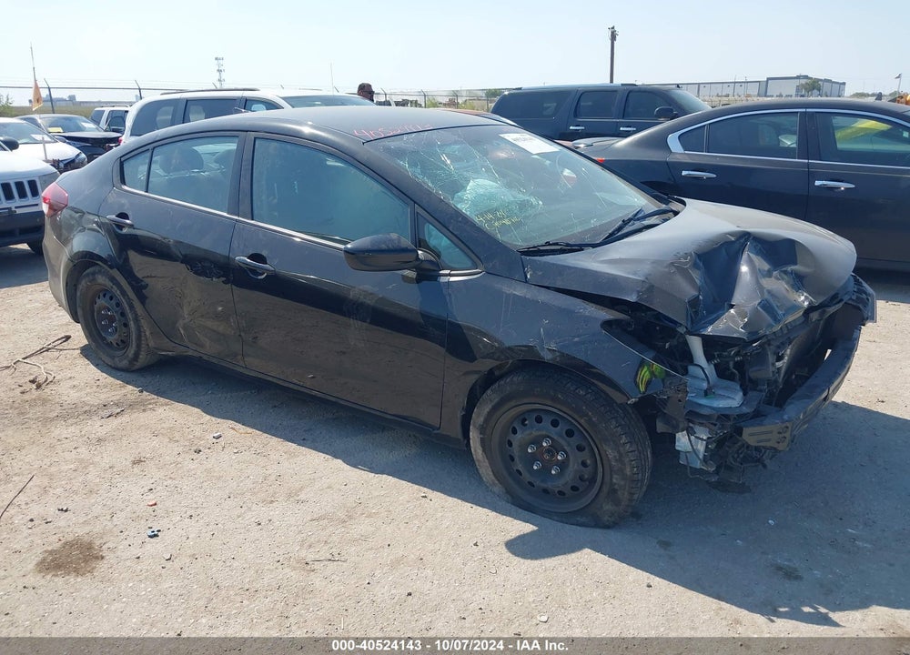2018 KIA FORTE LX VIN: 3KPFL4A73JE264018
