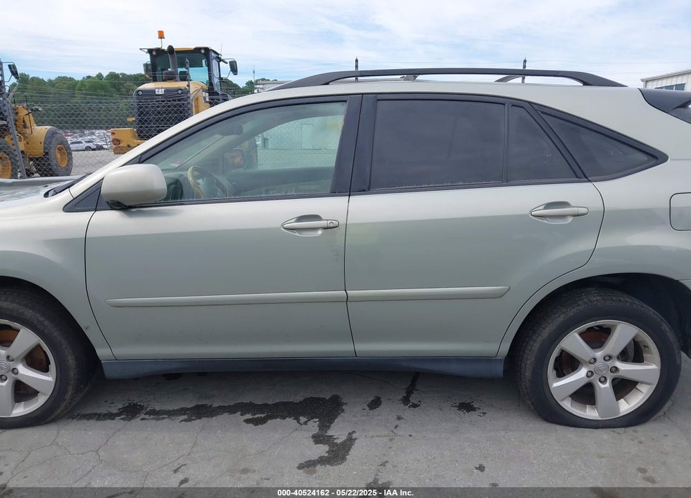 2004 LEXUS RX 330 VIN: JTJGA31U840015041