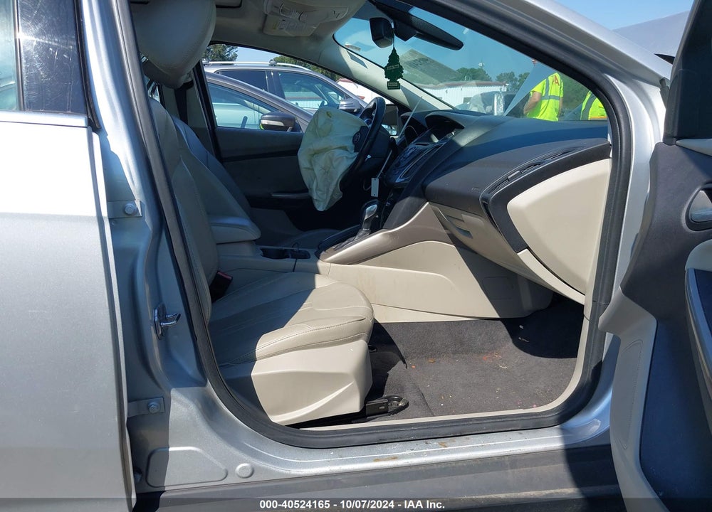 2012 FORD FOCUS SEL VIN: 1FAHP3M23CL331076