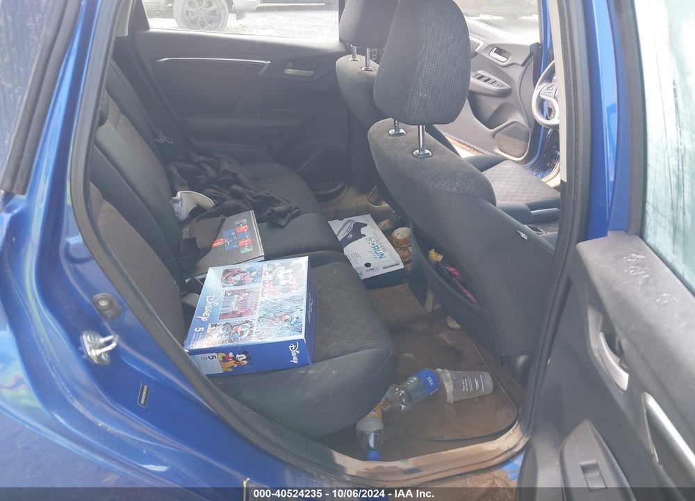 2015 HONDA FIT LX VIN: 3HGGK5H52FM728190