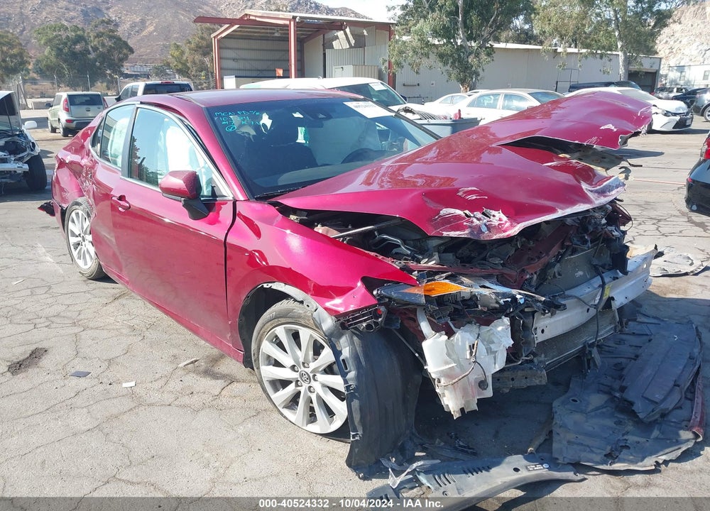 2019 TOYOTA CAMRY LE VIN: 4T1B11HK5KU707376