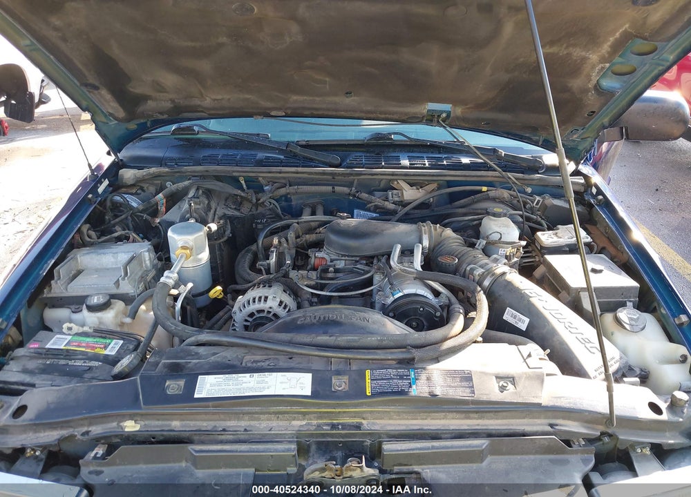 2004 CHEVROLET S-10 LS VIN: 1GCDT13X94K136869