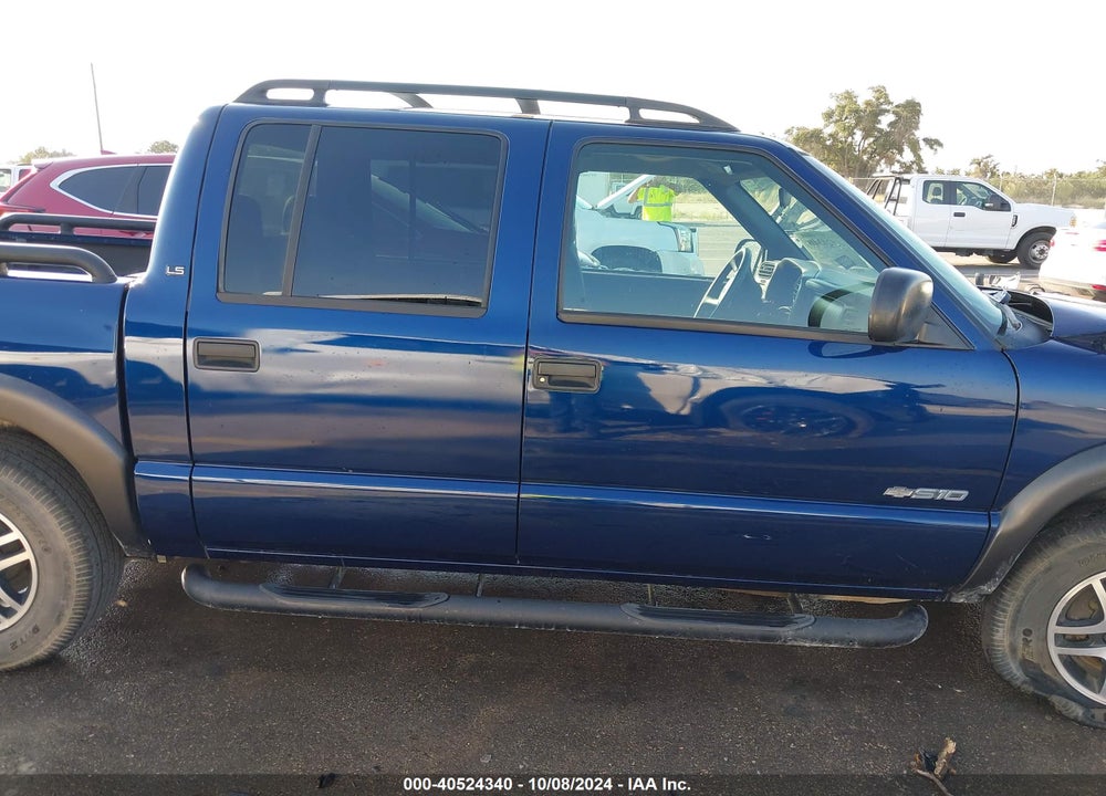 2004 CHEVROLET S-10 LS VIN: 1GCDT13X94K136869