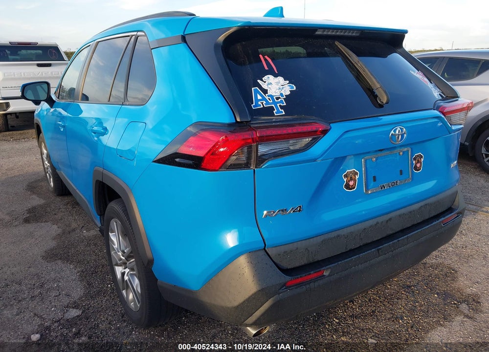 2021 TOYOTA RAV4 XLE PREMIUM VIN: 2T3C1RFV1MW154137