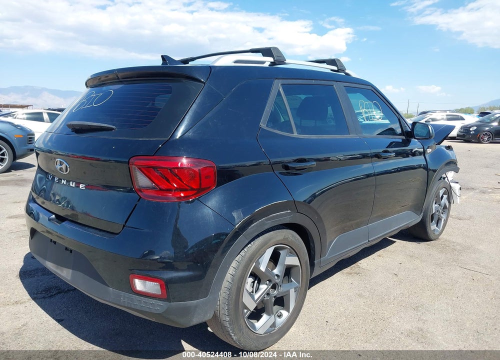 2022 HYUNDAI VENUE SEL VIN: KMHRC8A39NU152439