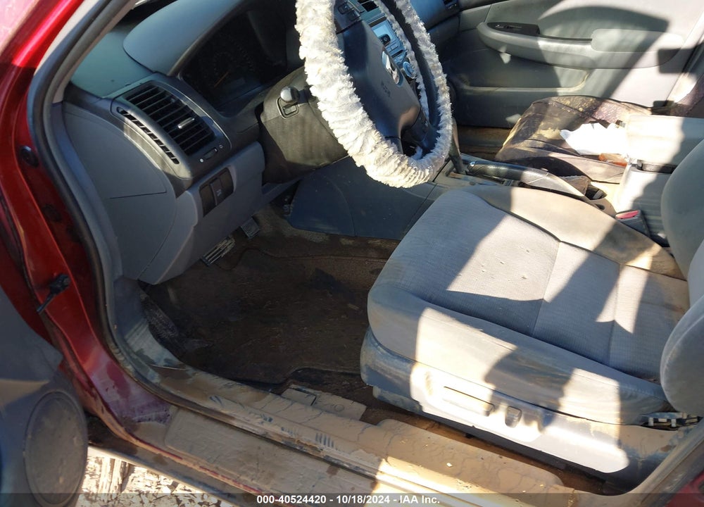 2005 HONDA ACCORD 3.0 LX VIN: 1HGCM66385A067308