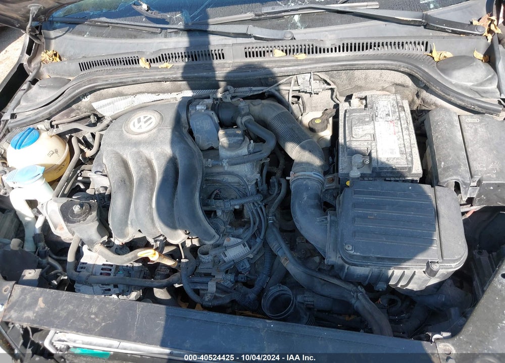 2012 VOLKSWAGEN JETTA 2.0L S VIN: 3VW2K7AJ2CM304660