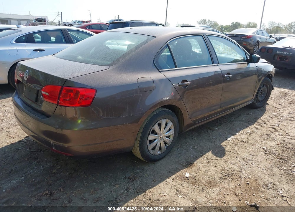 2012 VOLKSWAGEN JETTA 2.0L S VIN: 3VW2K7AJ2CM304660