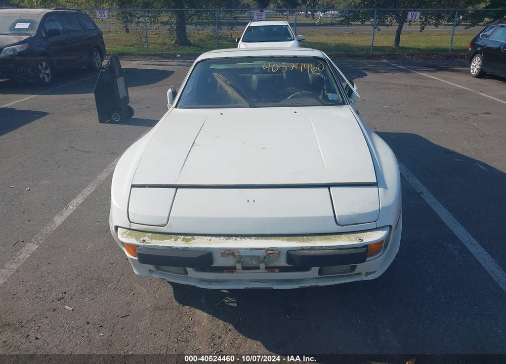 1983 PORSCHE 944 VIN: WP0AA094XDN454403