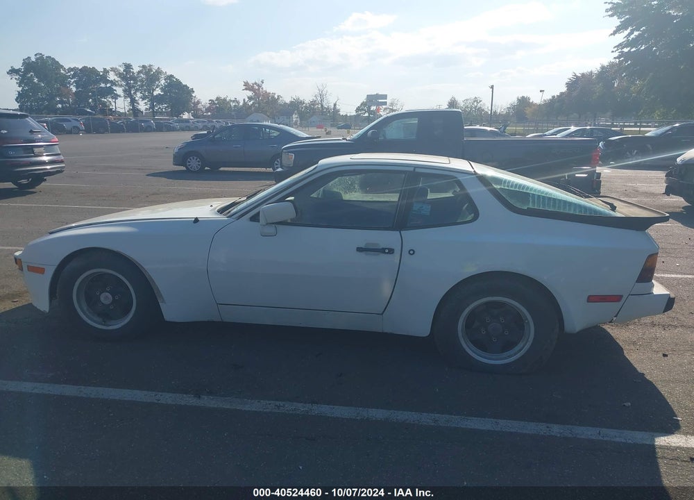 1983 PORSCHE 944 VIN: WP0AA094XDN454403