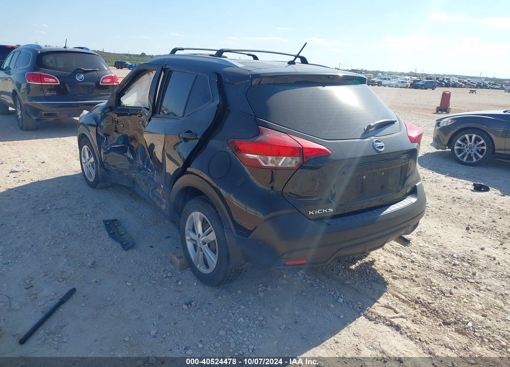 2018 NISSAN KICKS S VIN: 3N1CP5CU9JL523478