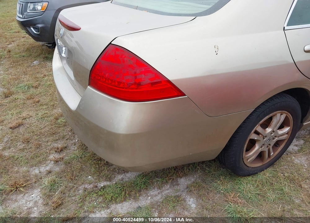 2007 HONDA ACCORD 2.4 EX VIN: 1HGCM56737A011664