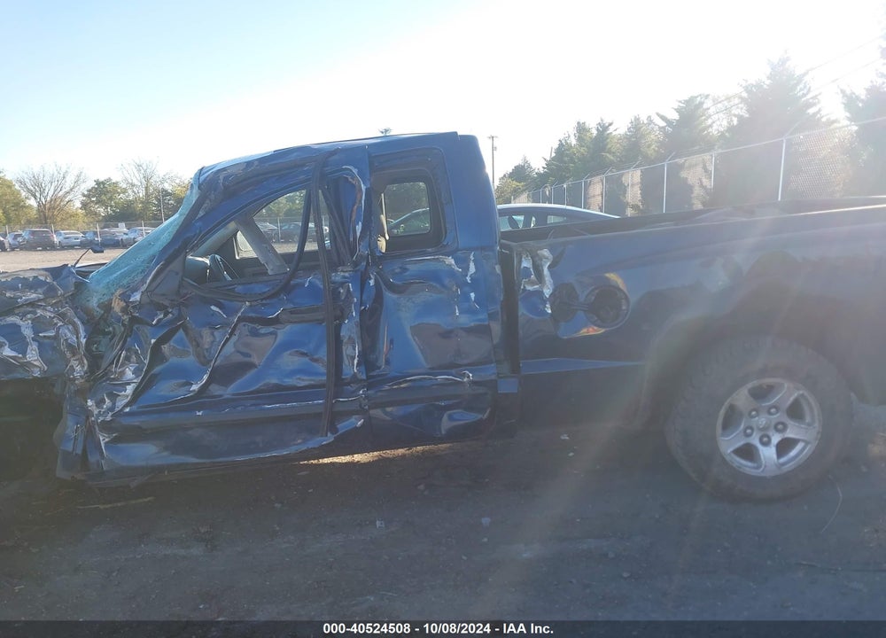 2007 DODGE DAKOTA SLT VIN: 1D7HW42K67S138329