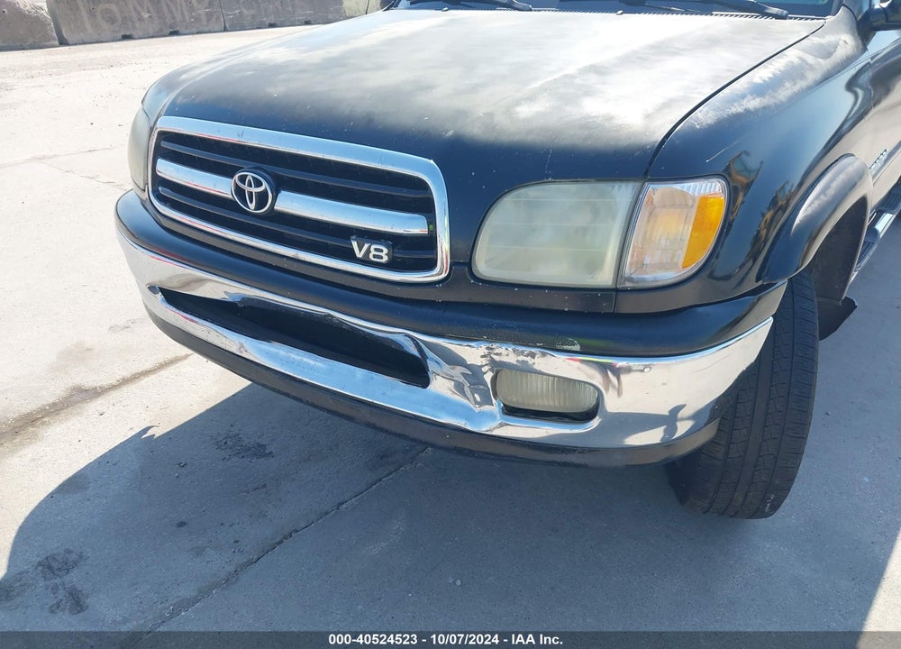 2000 TOYOTA TUNDRA LTD V8 VIN: 5TBRT3814YS078277