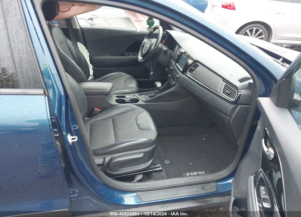2018 KIA NIRO EX VIN: KNDCC3LC6J5176244