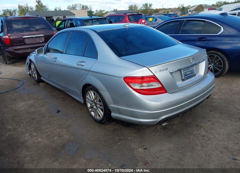 2010 MERCEDES-BENZ C 300 LUXURY 4MATIC/SPORT 4MATIC VIN: WDDGF8BB5AF421324