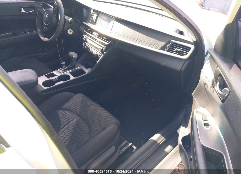 2020 KIA OPTIMA LX VIN: 5XXGT4L31LG451640