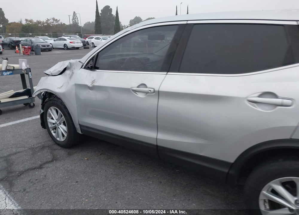 2018 NISSAN ROGUE SPORT S VIN: JN1BJ1CP3JW154076