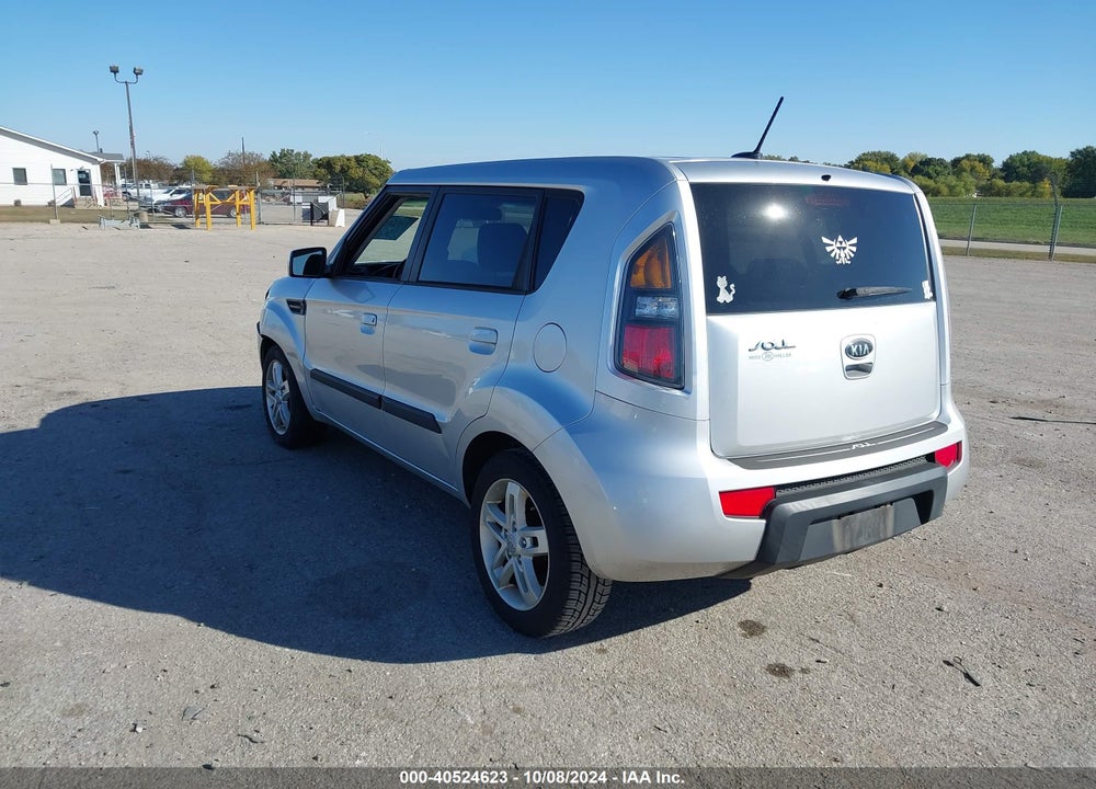 2010 KIA SOUL VIN: KNDJT2A23A7151284