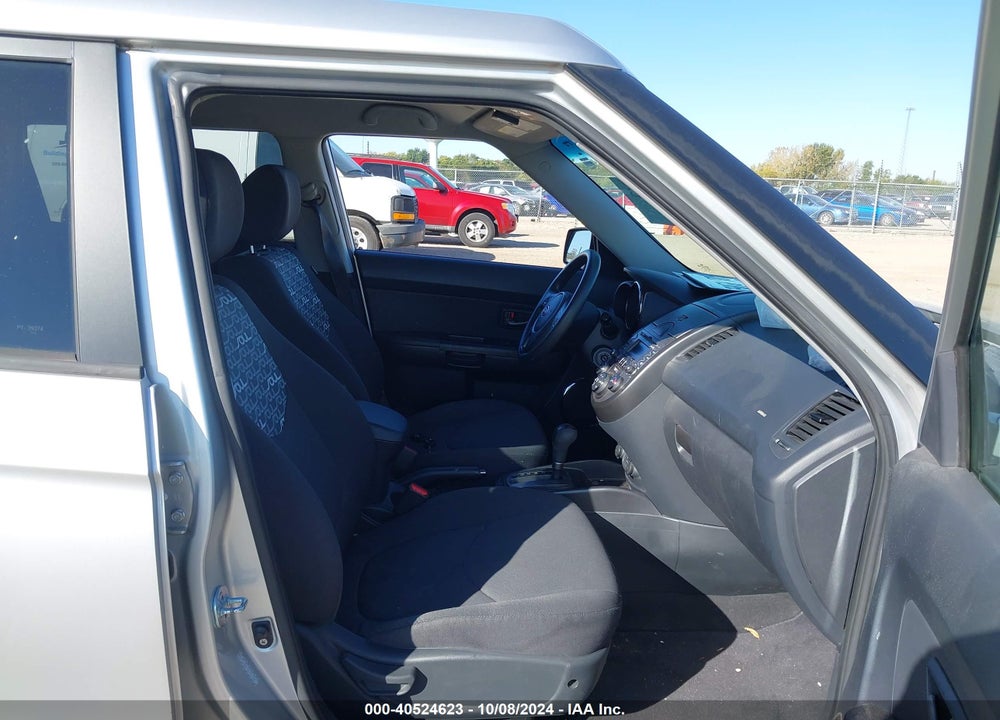 2010 KIA SOUL VIN: KNDJT2A23A7151284