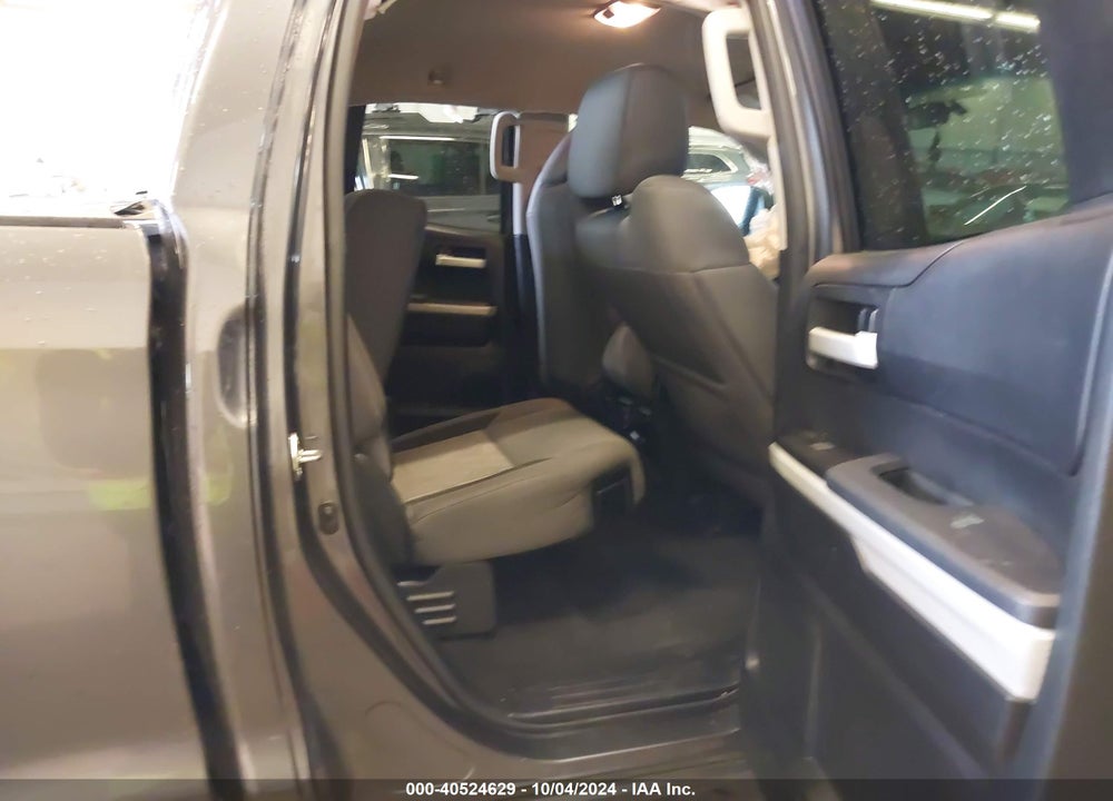 2014 TOYOTA TUNDRA SR5 5.7L V8 VIN: 5TFUY5F1XEX396203