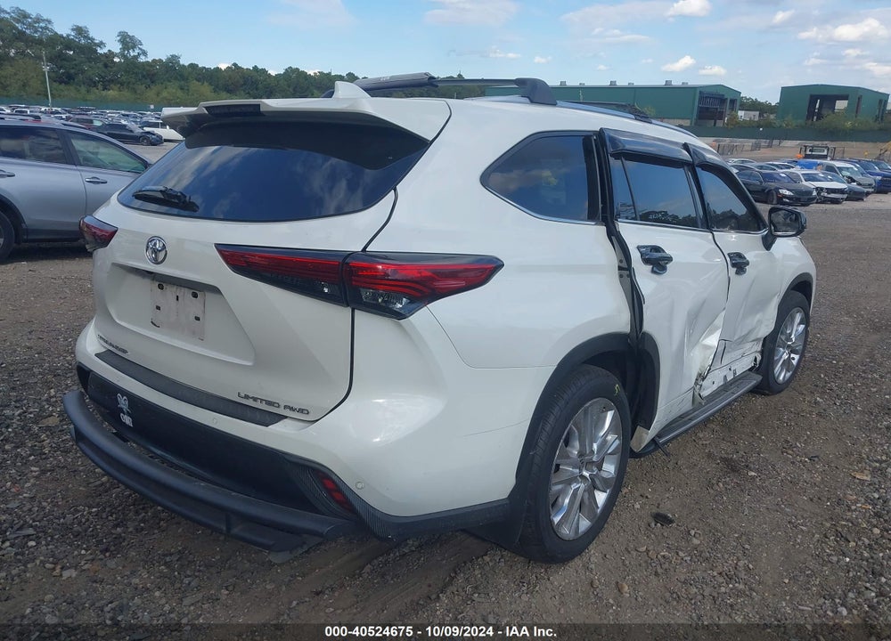 2021 TOYOTA HIGHLANDER LIMITED VIN: 5TDDZRBH7MS094699