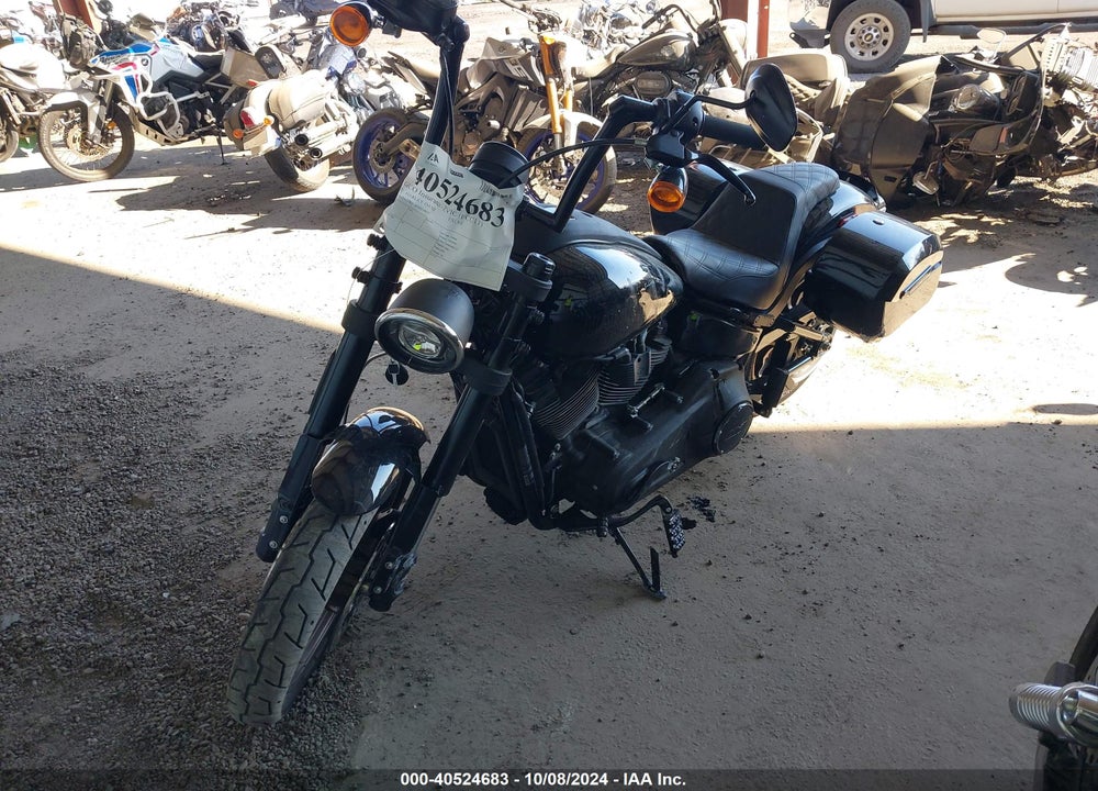 2022 HARLEY-DAVIDSON FXLRS VIN: 1HD1YWZ18NB038677